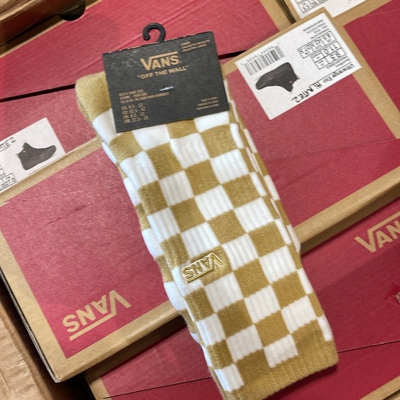 VANS "Off The Wall" socks Checkerboard 
NWT (1 pair) - Picture 12 of 16